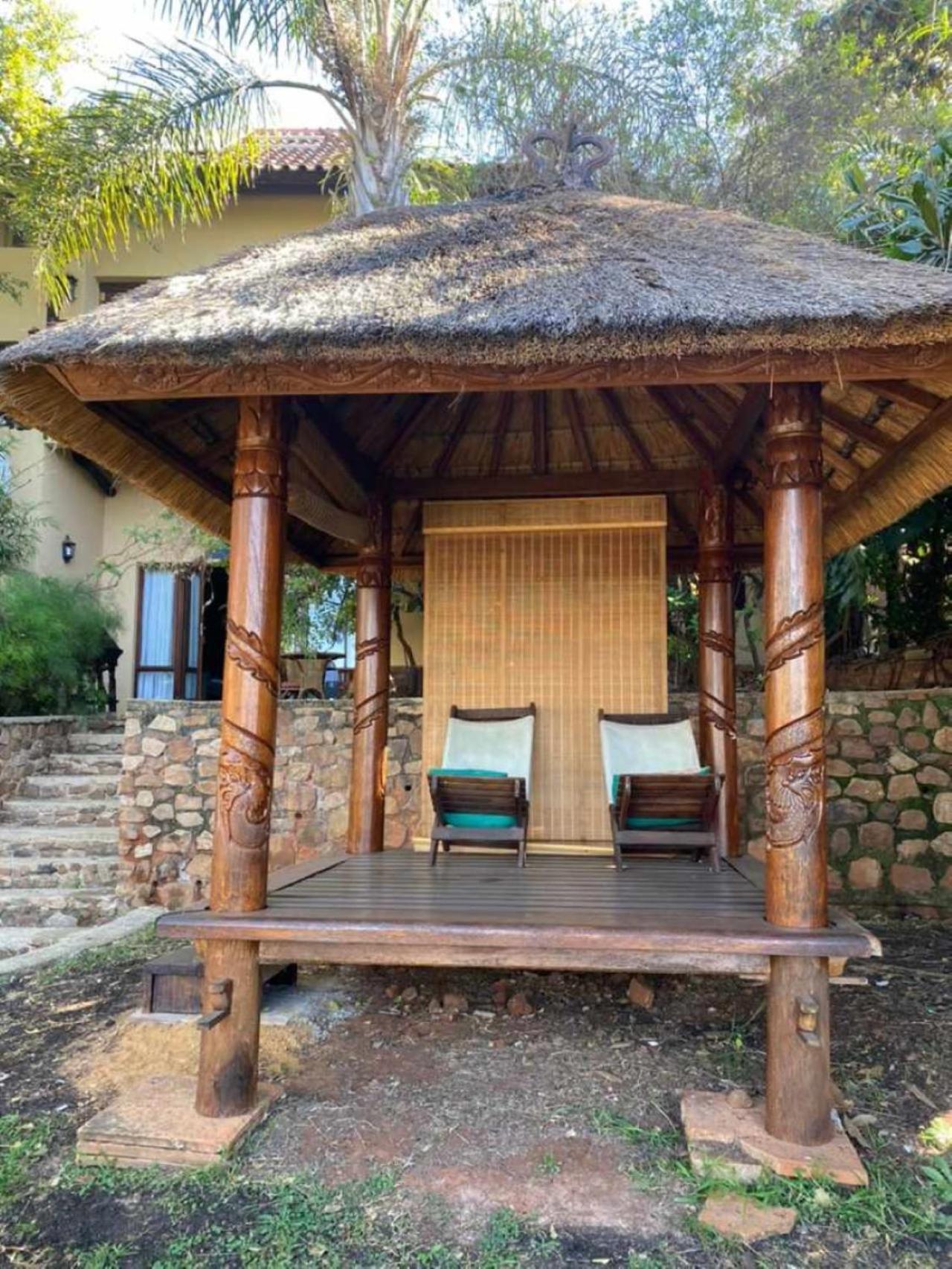 Bali At Scenic Haven Lodge In Hartbeespoort Kültér fotó